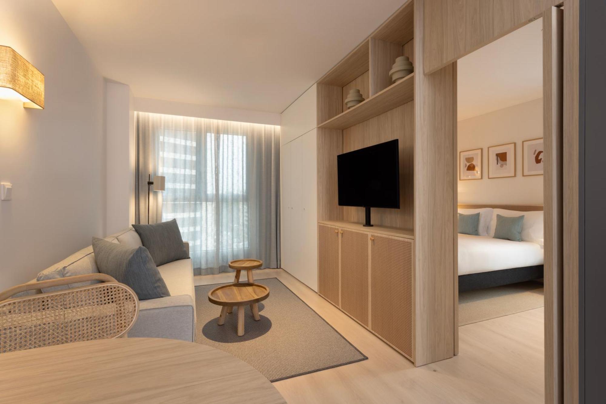 Staybridge Suites & Apartments Malaga By Ihg Exterior foto